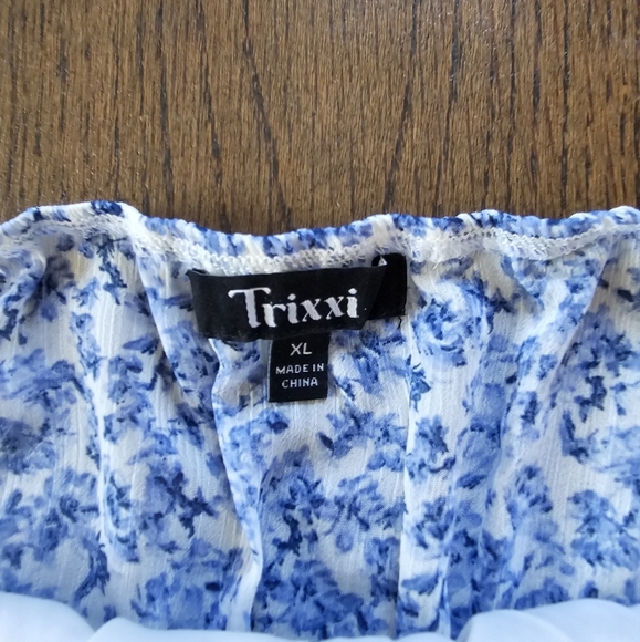 Trixxi Blue Floral Halter Dress Size Women's  XL - Picture 12 of 13